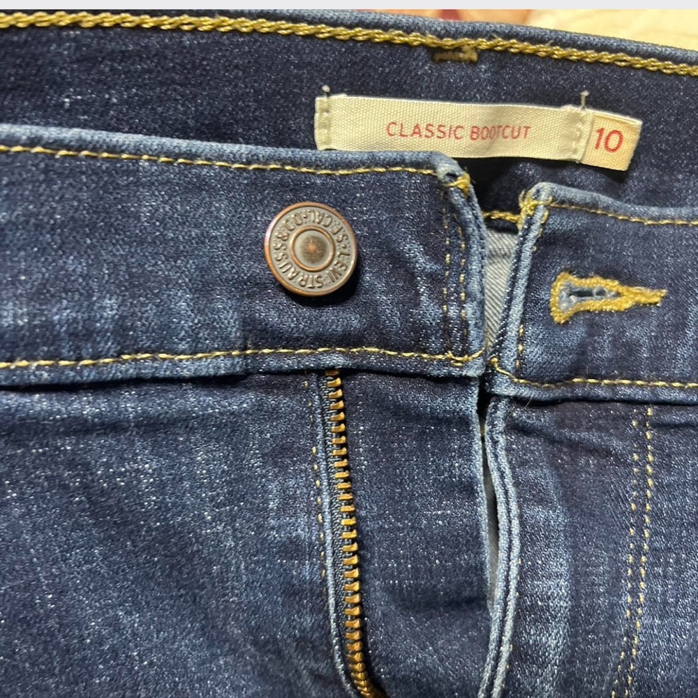 Women’s Levi's Dark Blue Jeans size 10 - Picture 4 of 8